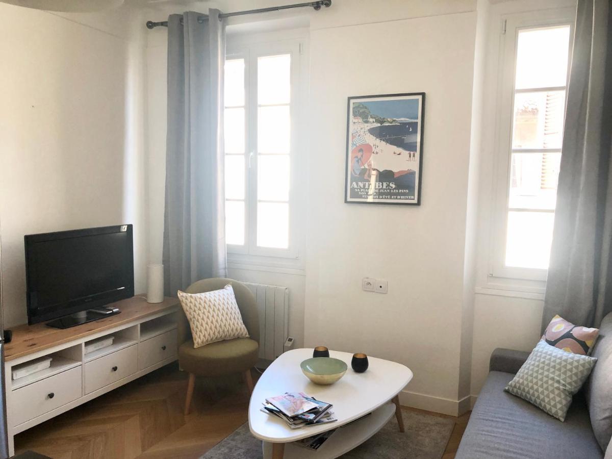 Charming And Modernly Designed 2 Bedroom - Old Town أنتيب المظهر الخارجي الصورة